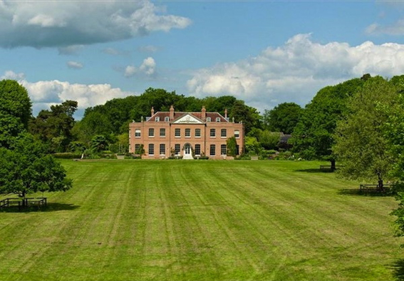 An English Country Estate