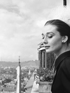 Audrey Hepburn: Portraits of An Icon