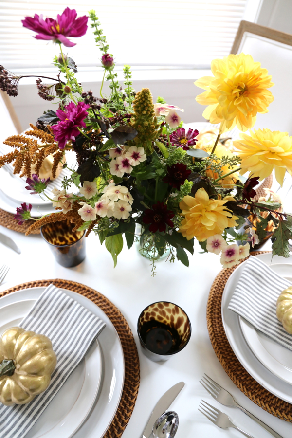 katie-armour-thanksgiving-autumnal-fall-table-setting-dinner-party-pottery-barn-3
