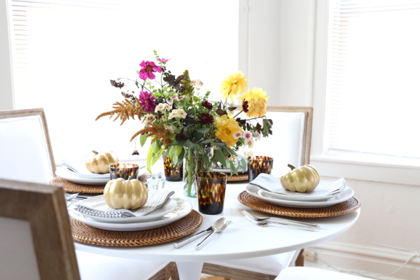 katie-armour-thanksgiving-autumnal-fall-table-setting-dinner-party-pottery-barn-8