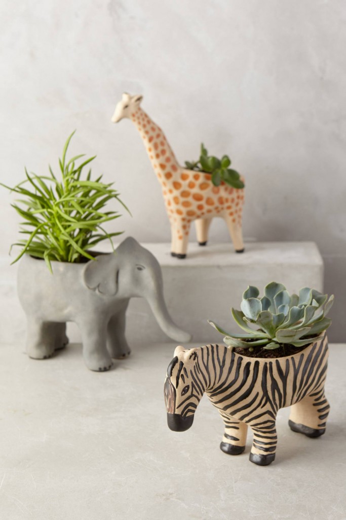 animal-planter-giraffe-elephant-zebra-garden