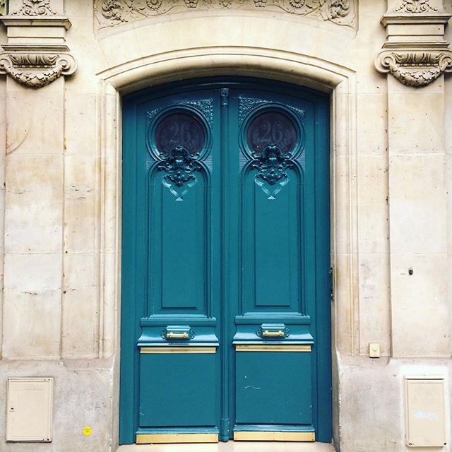 turquoise-door-paris-katie-armour-taylor