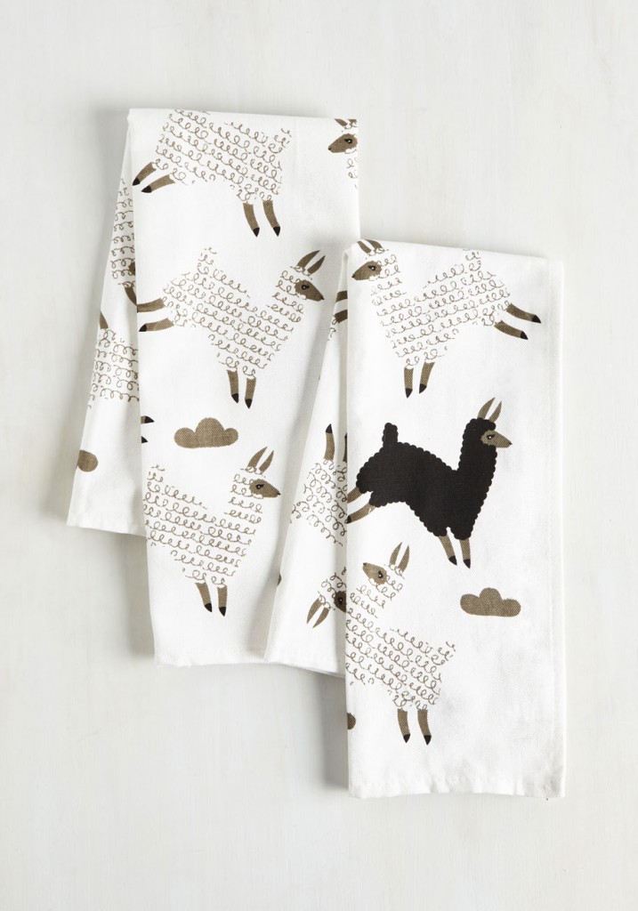 alpaca-tea-towel-set-black-white