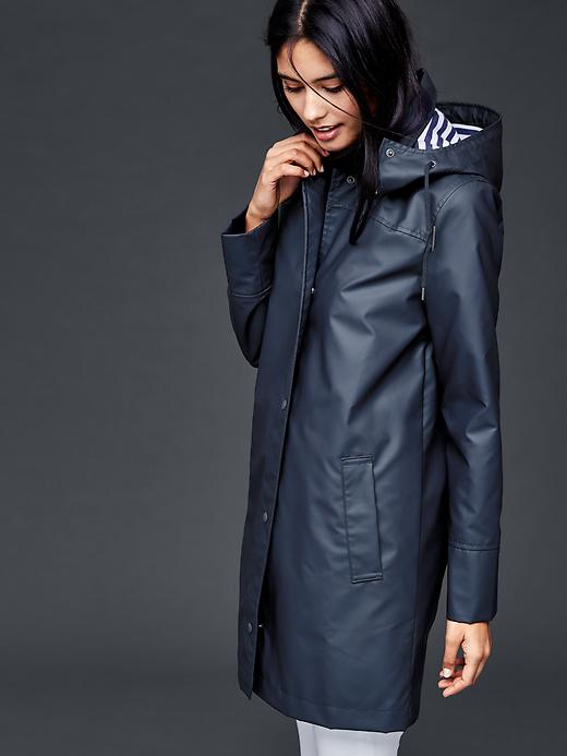 modern-navy-raincoat-womens