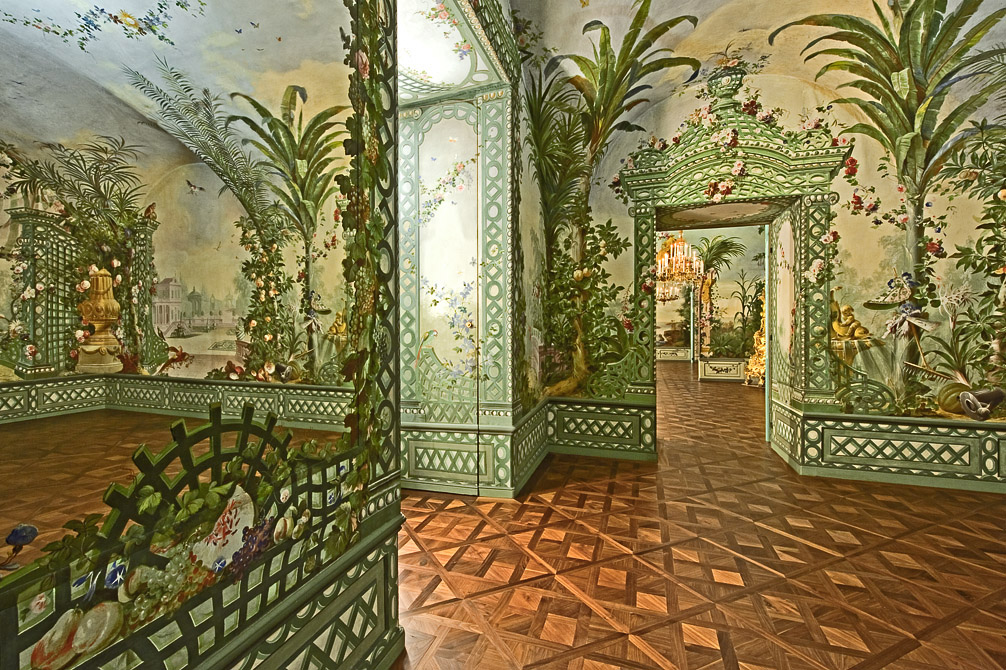 Schönbrunn-Palace-Vienna-Bergl-Rooms-Austria-Mural-Walls-3