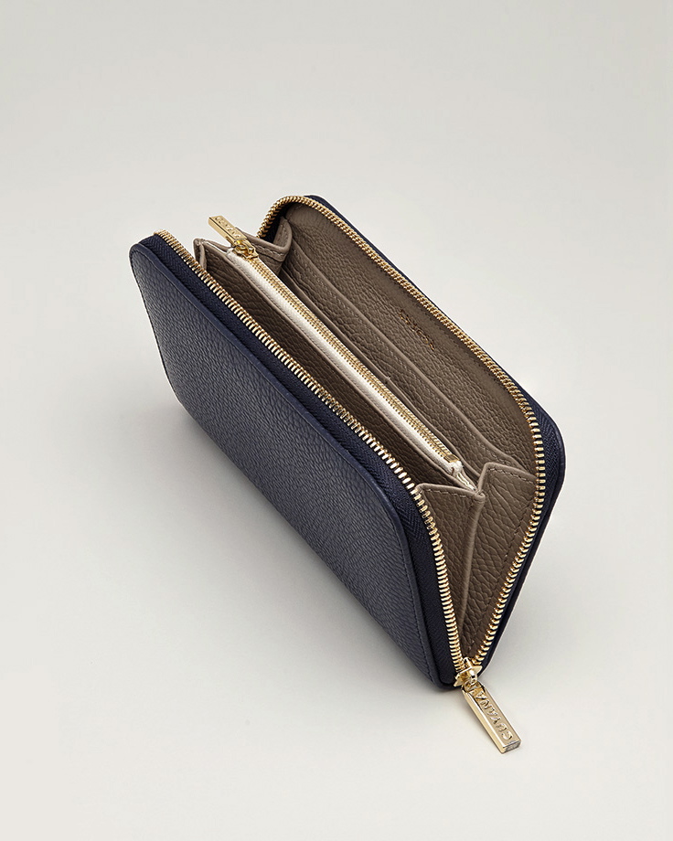 cuyana-classic-zip-around-wallet
