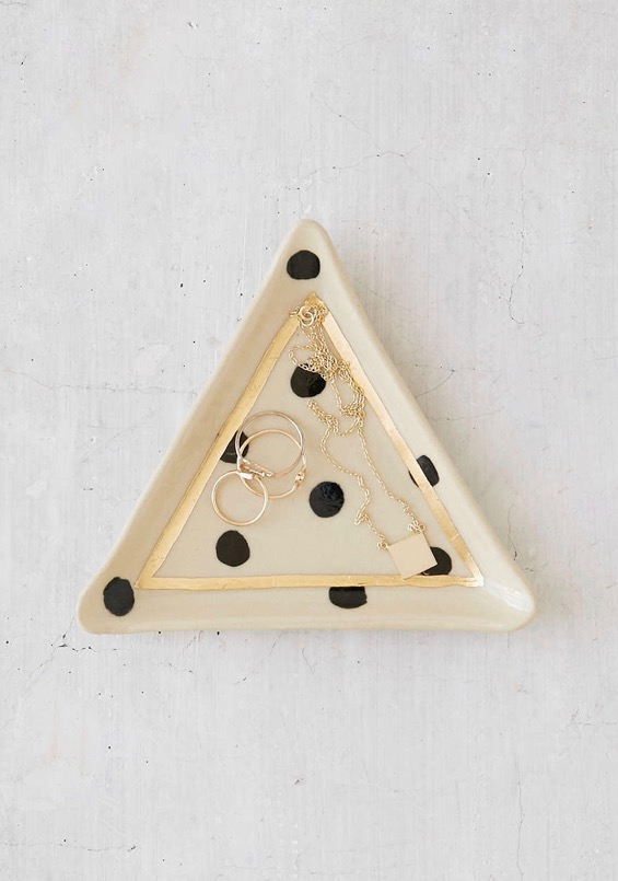 triangle-catch-all-dish-the-object-enthusiast