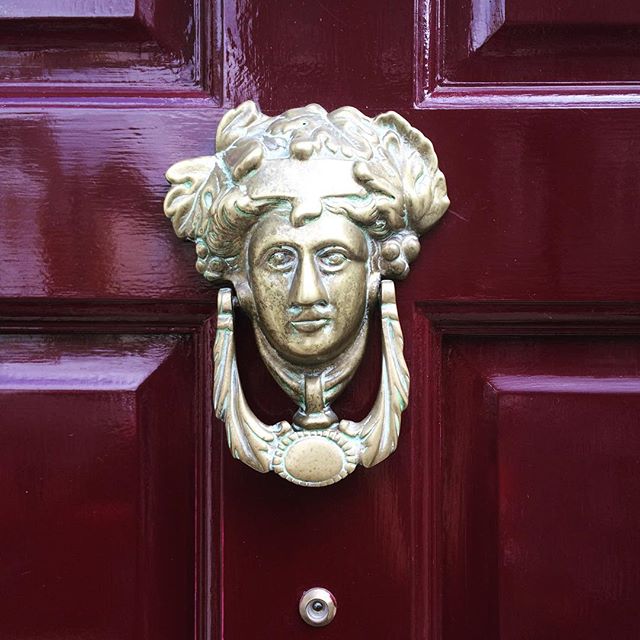 vintage-brass-door-knocker-london-katie-armour-instagram