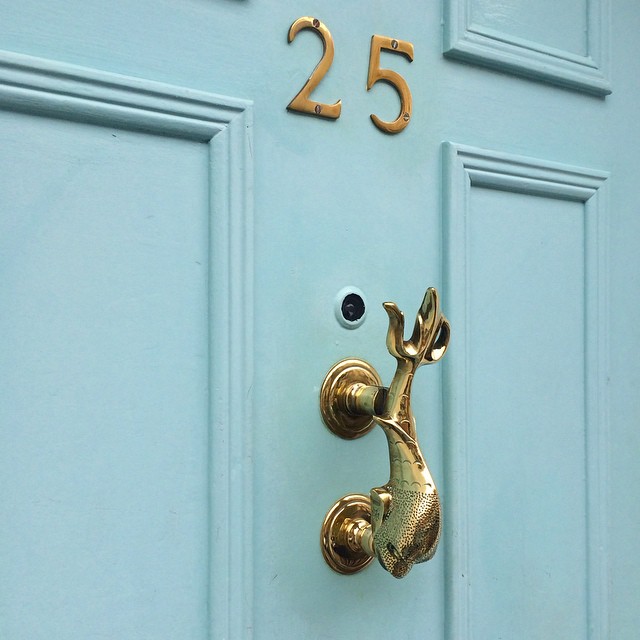 vintage-brass-fish-door-knocker-katie-armour-instagram