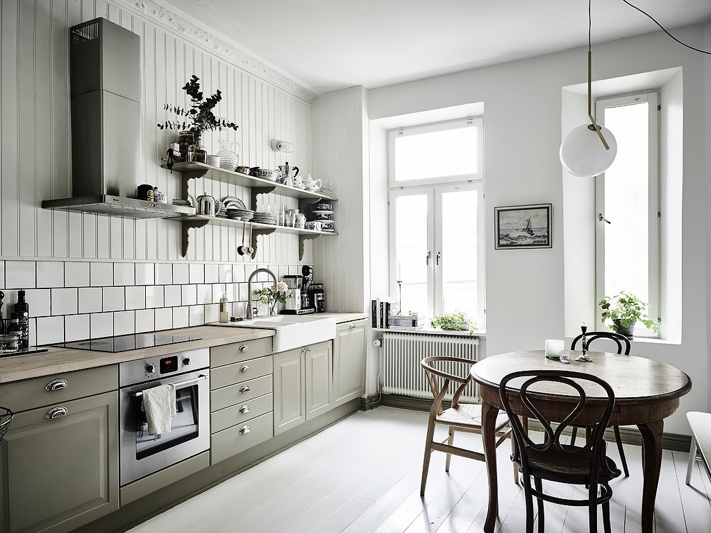 gothenberg-sweden-apartment-scandinavian-design-interiors-minimalist-1