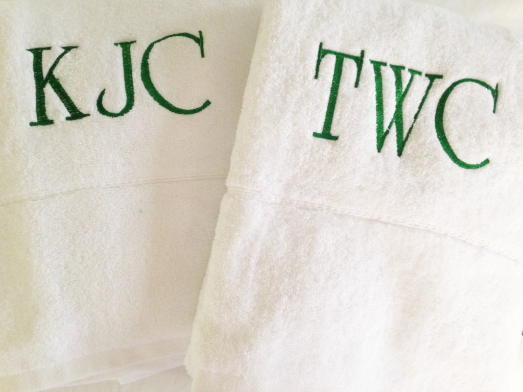 southern-linens-monogram-applique-embroidery-custom-personalized-bedding-towels-napkins-etsy-7