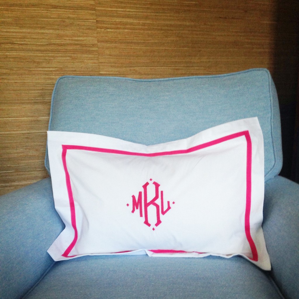 southern-linens-monogram-applique-embroidery-custom-personalized-bedding-towels-napkins-etsy-9