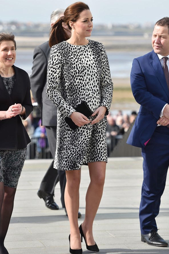 Duchess-of-Cambridge-kate-fashion-style-11Mar15