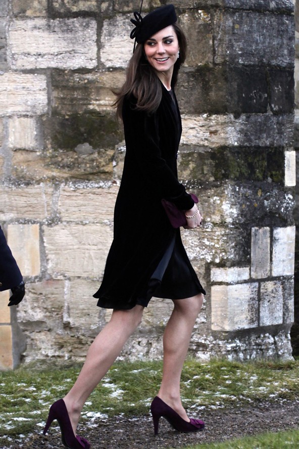 kate-middleton-duchess-cambridge-fashion-style-10Jan2011