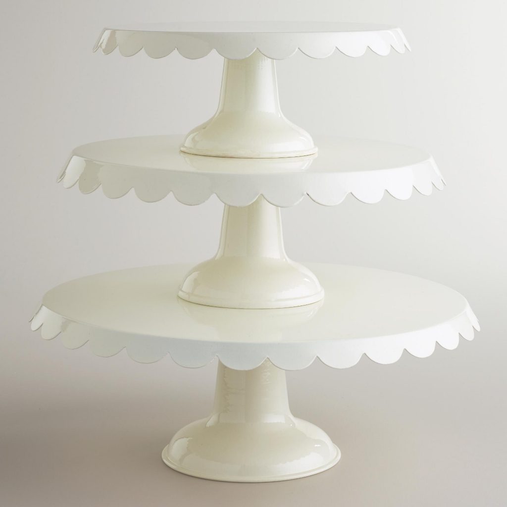 scallop-cake-stands-ivory