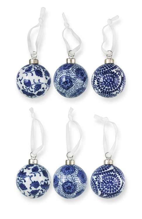 blue-white-ceramic-ornaments