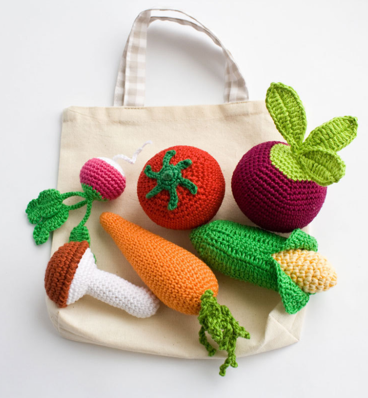 crochet-vegetable-toys-rattles-baby-kids
