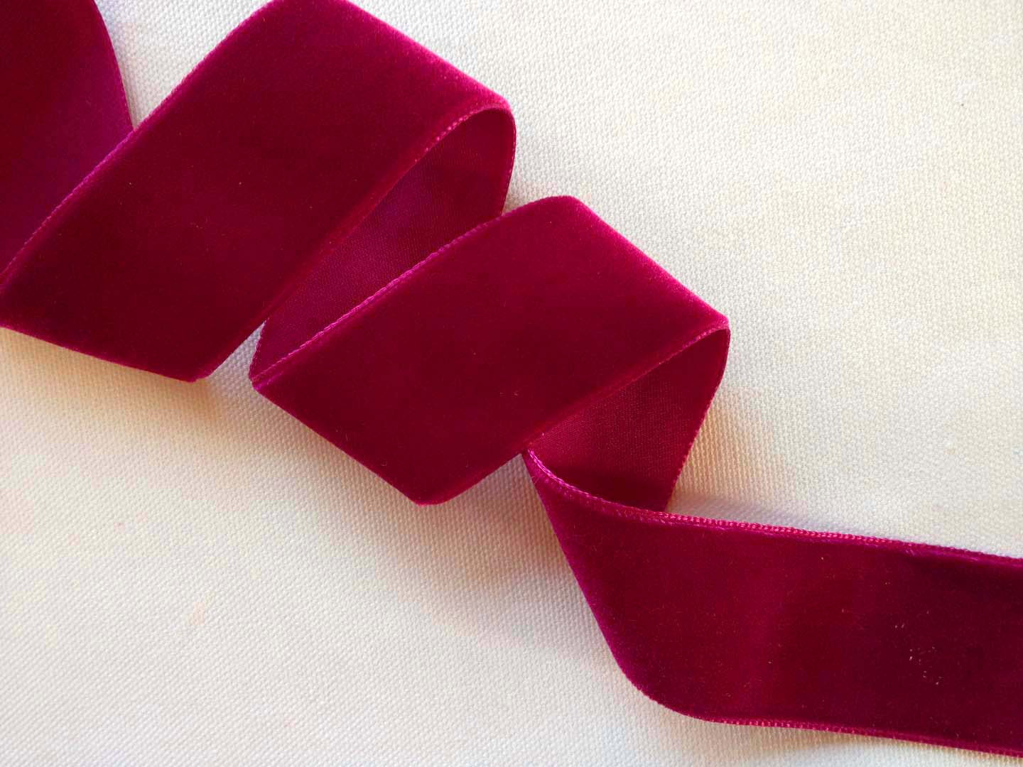 burgundy-velvet-ribbon
