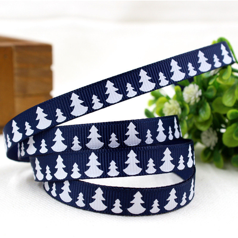 christmas-ribbon-tree-blue-navy