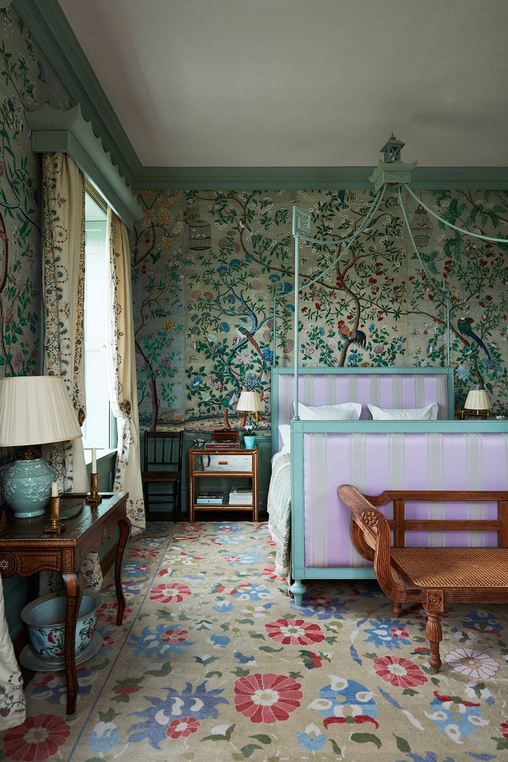 Edward Bulmer Bedroom Canopy Bed Antique Chinese Wallpaper