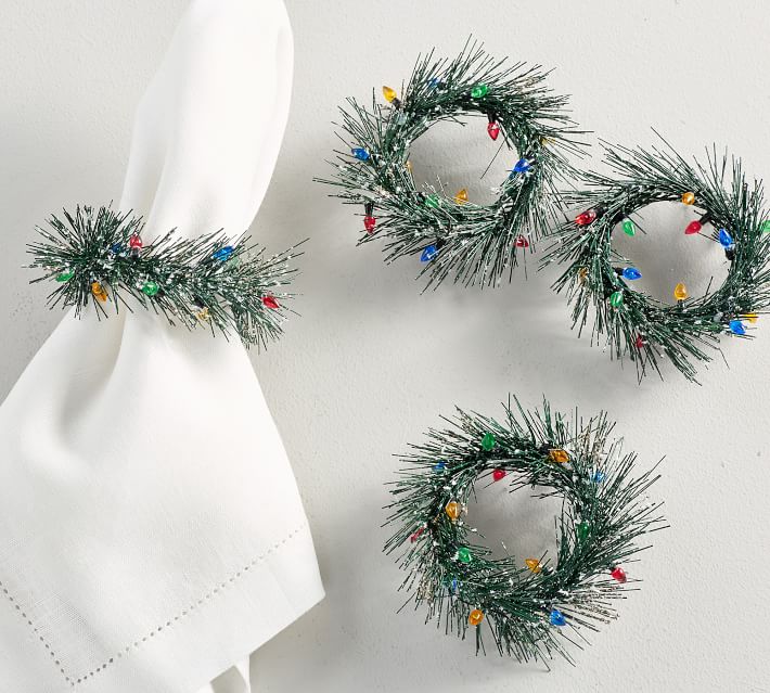 Wreath with Lights Napkin Ring