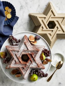 Gift Guide 2018: Hanukkah Gifts + Decor