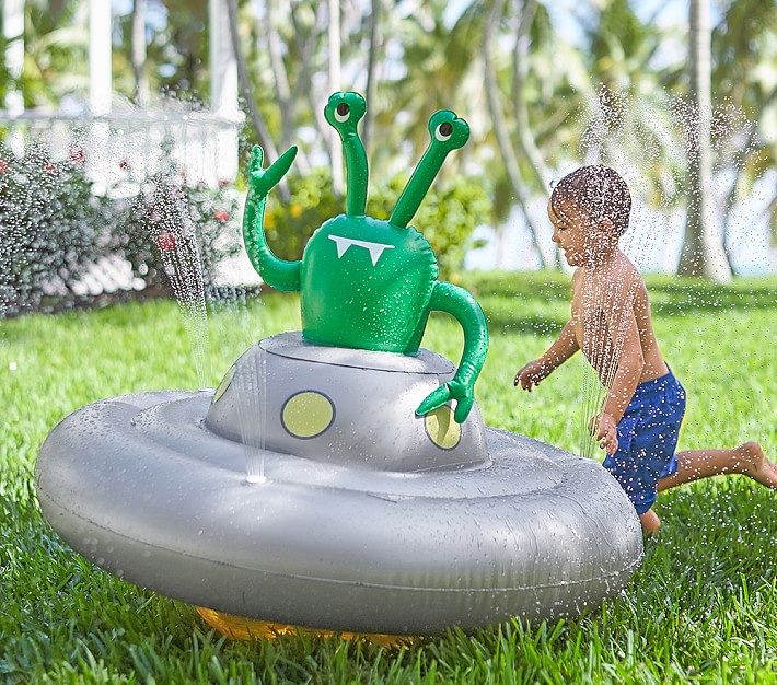 UFO Sprinkler Water Toy