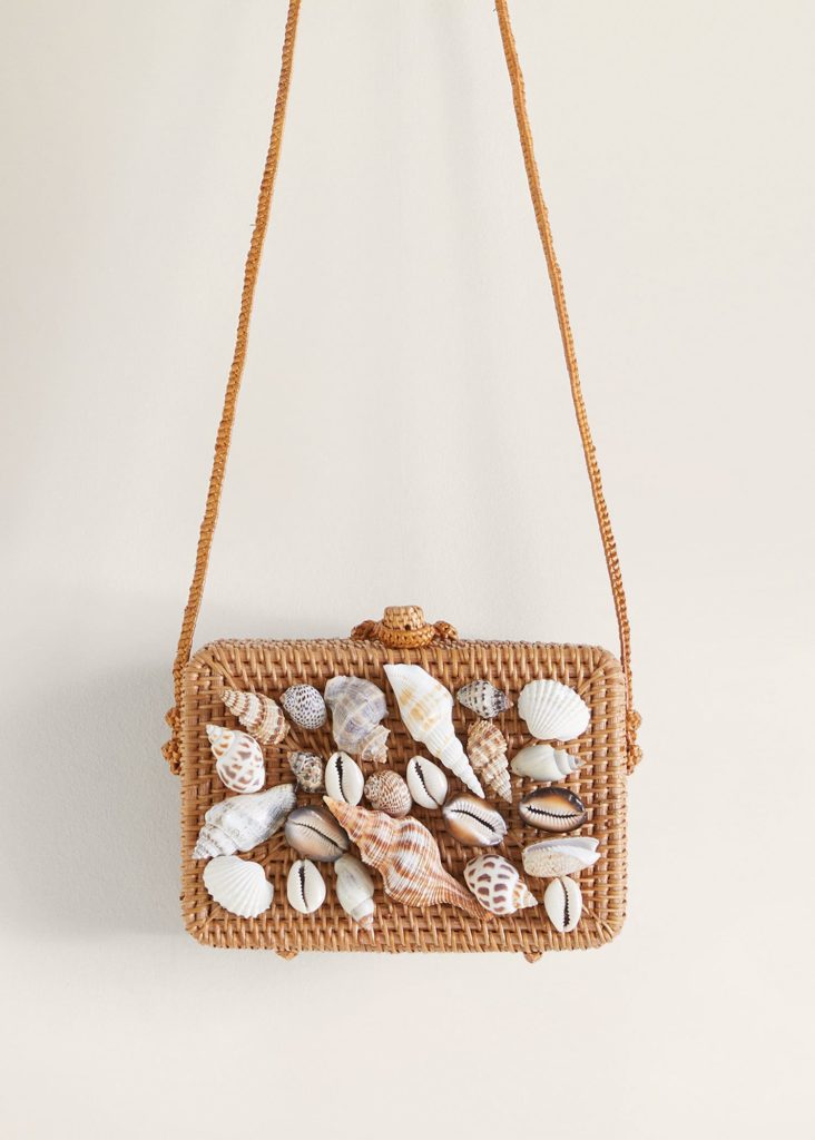 Seashell Rattan Bag