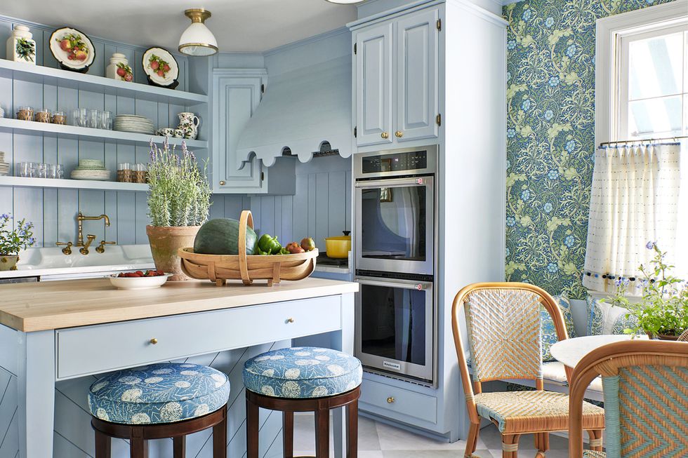 Ragan Cain Mountain Brook Alabama Kitchen Mark D. Sikes William Morris Wallpaper Floral Farrow & Ball Parm Gray Cabinetry Open Shelving