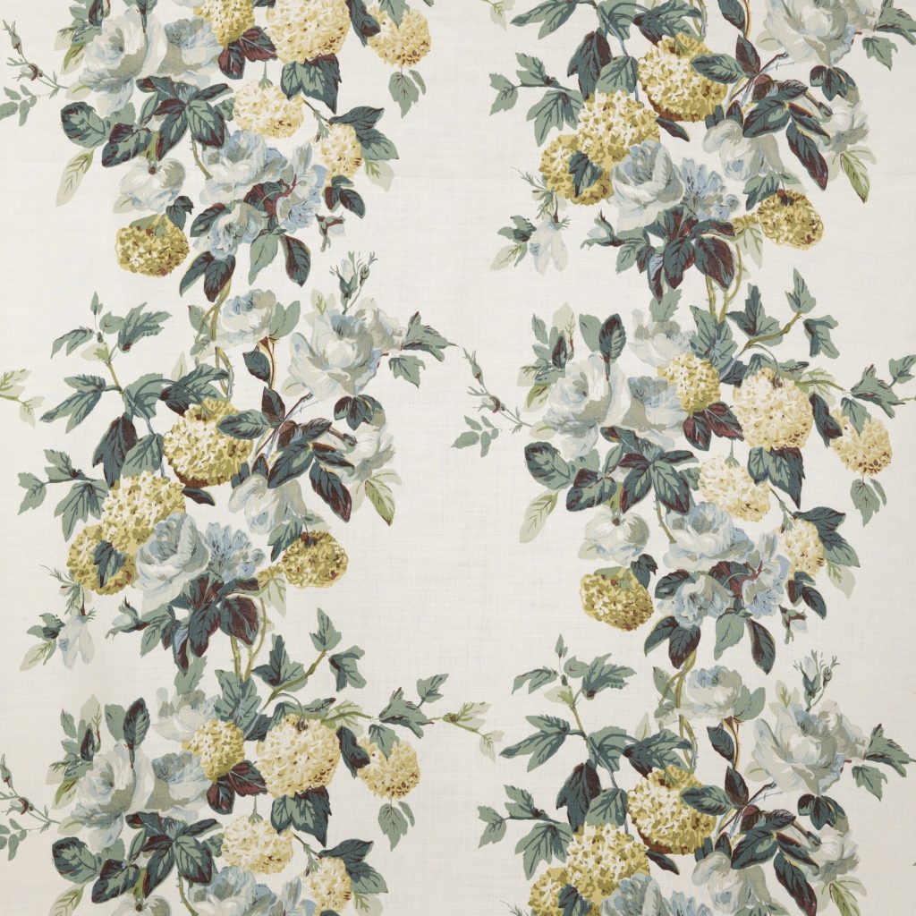 Hydrangea and Rose Colefax and Fowler fabric textile floral print