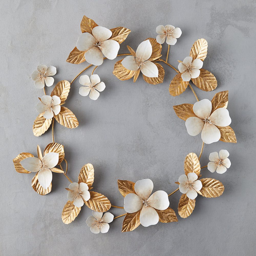 The Daily Hunt: Gold Floral Wreath and more!