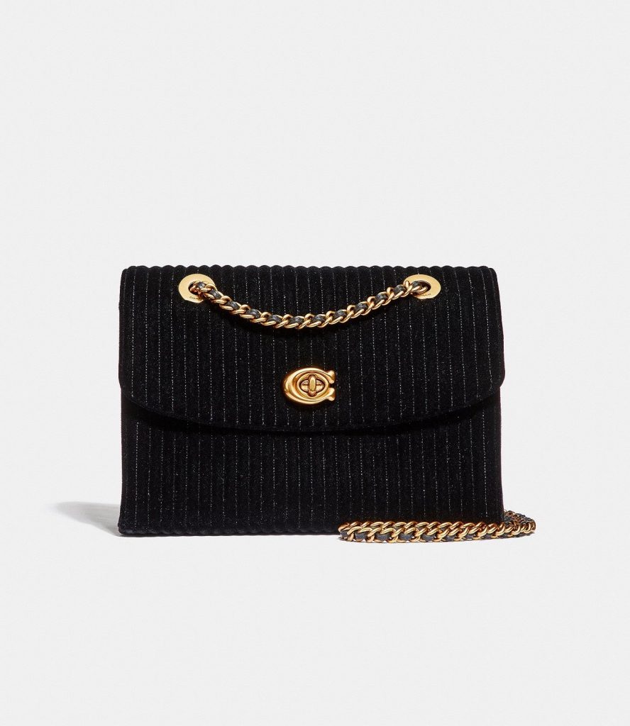 blackquiltedvelvetbagcoachgoldchainshoulderstrap