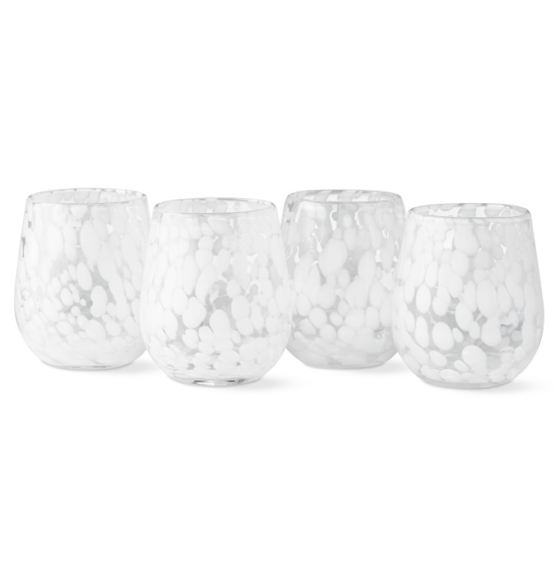 Setting the Memorial Day Table