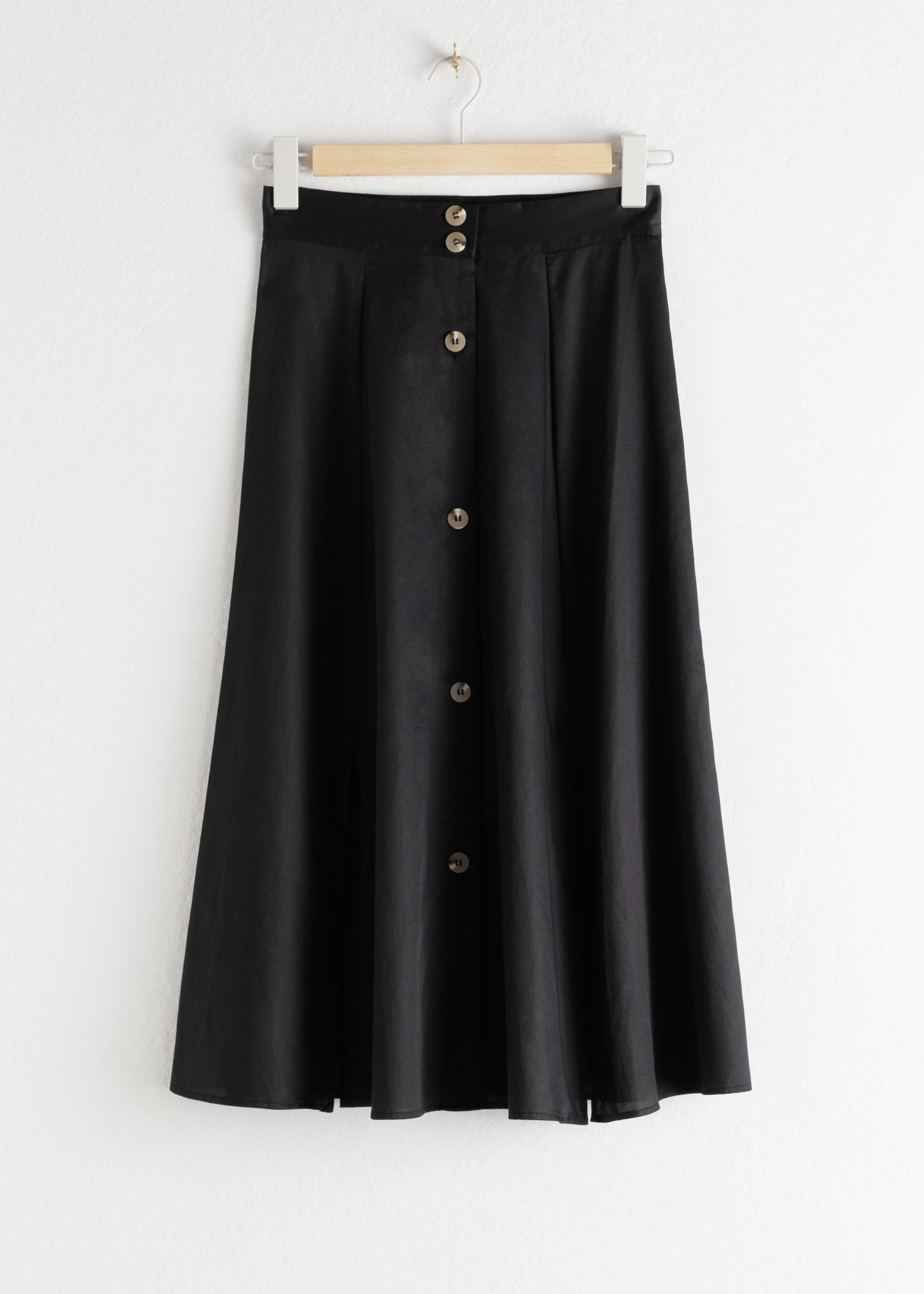 black-midi-skirt-button-up