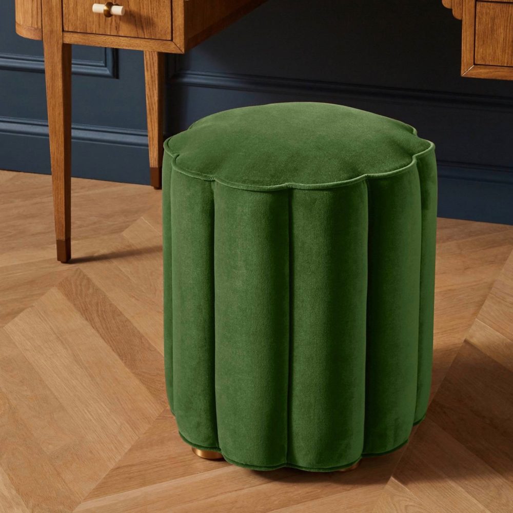 The Daily Hunt: Scalloped Velvet Pouf and More!