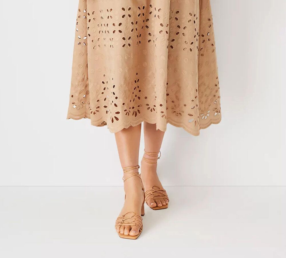 Eye On Eyelet